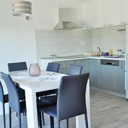 Apartments Zora Rogoznica  Zewnętrze zdjęcie
