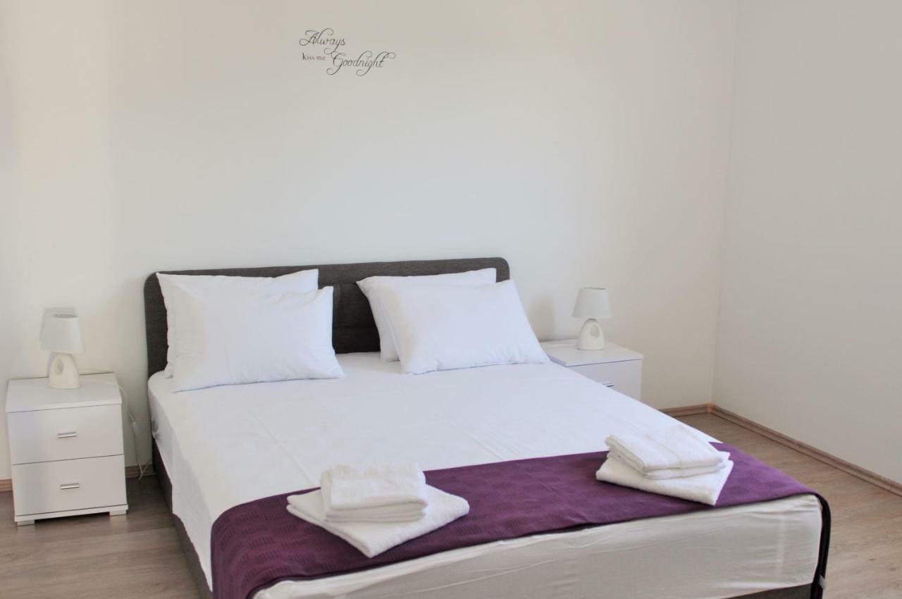 Apartments Zora Rogoznica  Zewnętrze zdjęcie