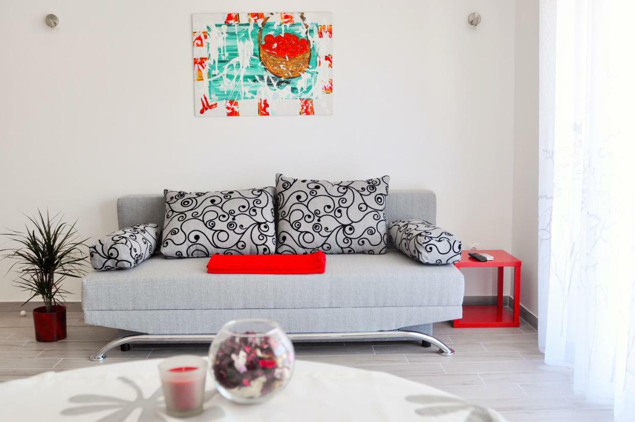 Apartments Zora Rogoznica  Zewnętrze zdjęcie