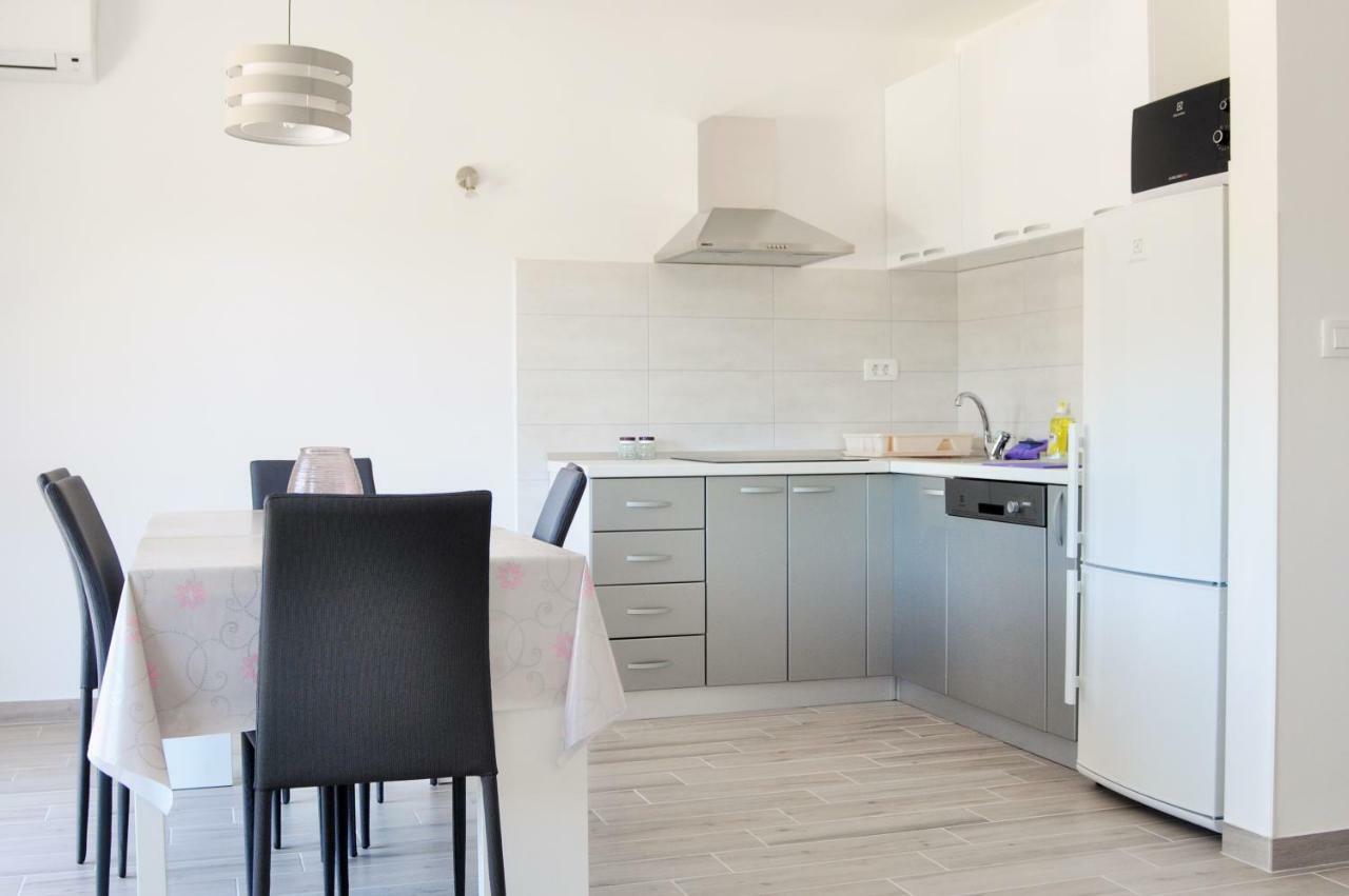 Apartments Zora Rogoznica  Zewnętrze zdjęcie