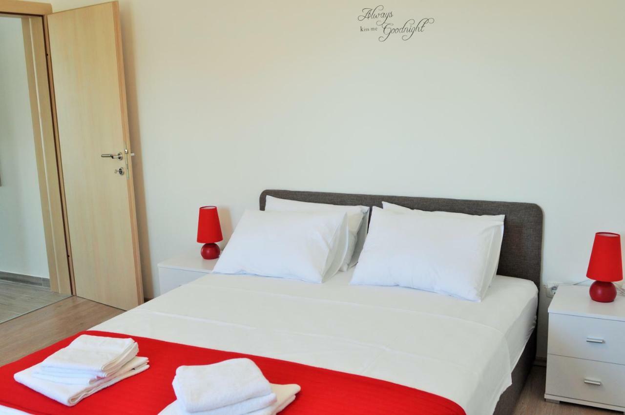 Apartments Zora Rogoznica  Zewnętrze zdjęcie