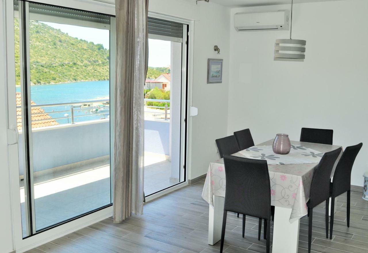 Apartments Zora Rogoznica  Zewnętrze zdjęcie