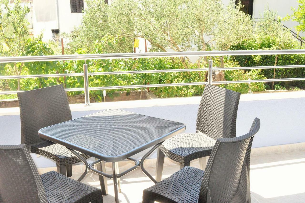 Apartments Zora Rogoznica  Zewnętrze zdjęcie